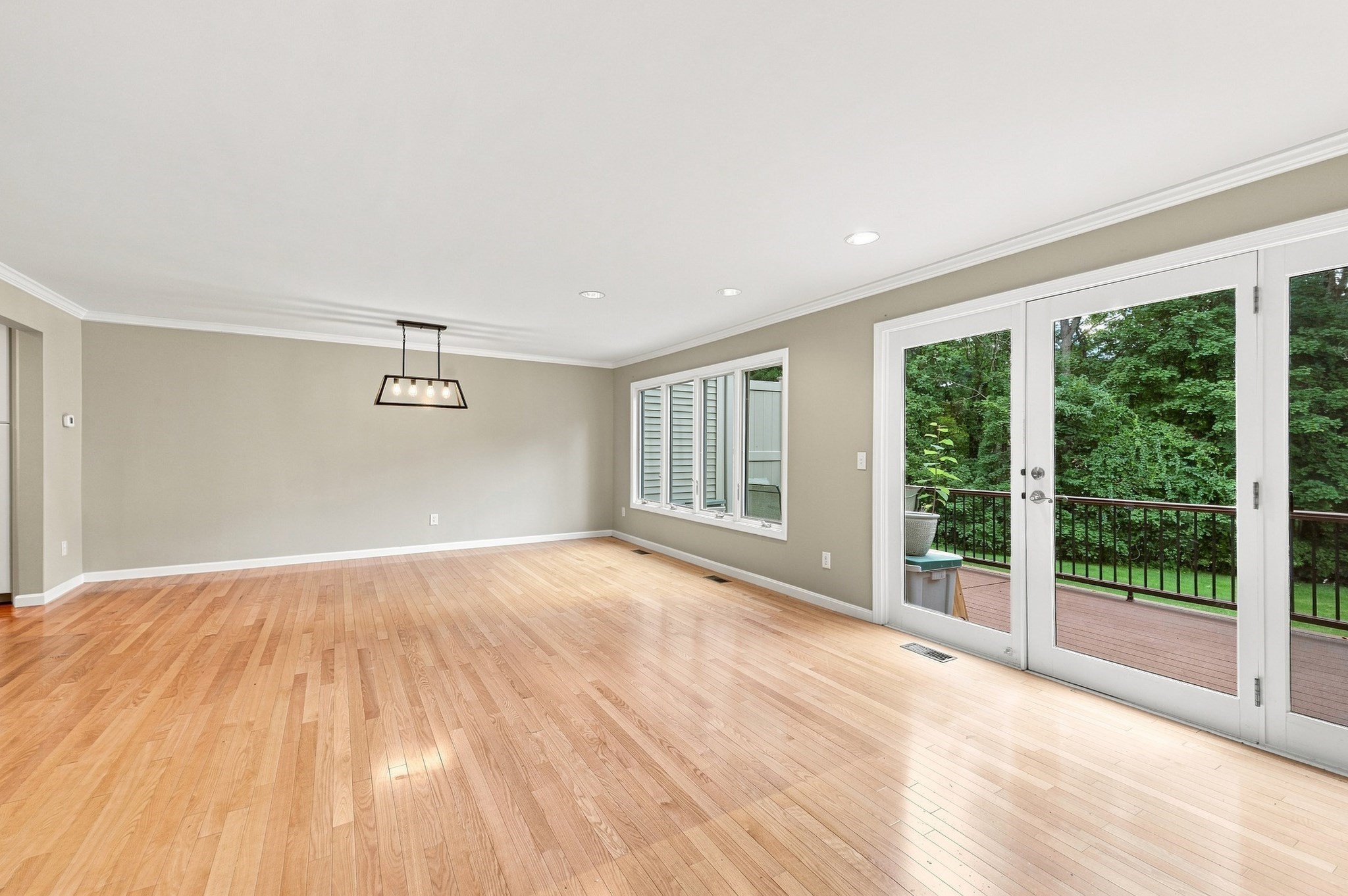 770 Salisbury St # 423 Property Photo 14