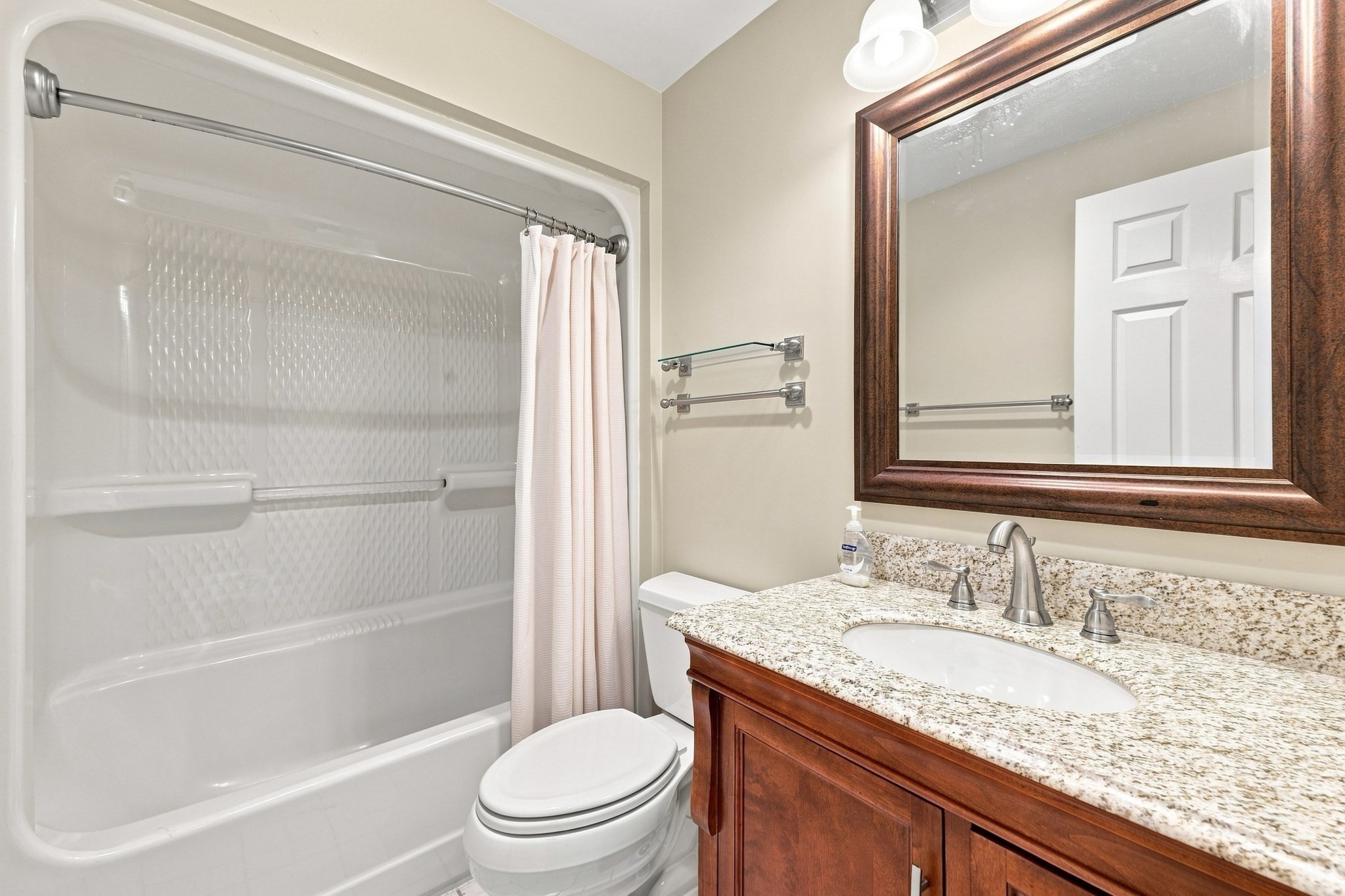 770 Salisbury St # 423 Property Photo 36
