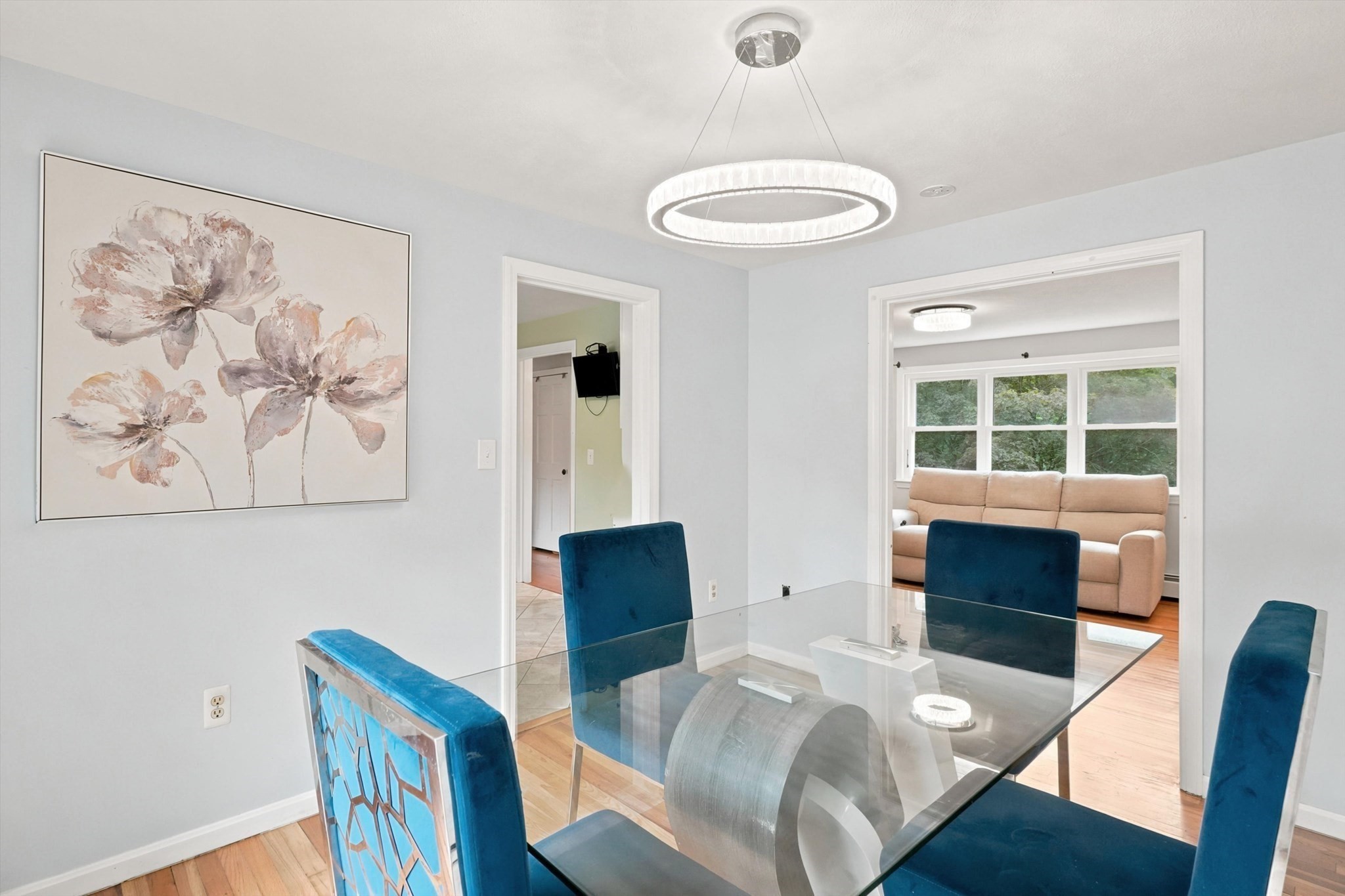 22 Woodbury St Property Photo 6
