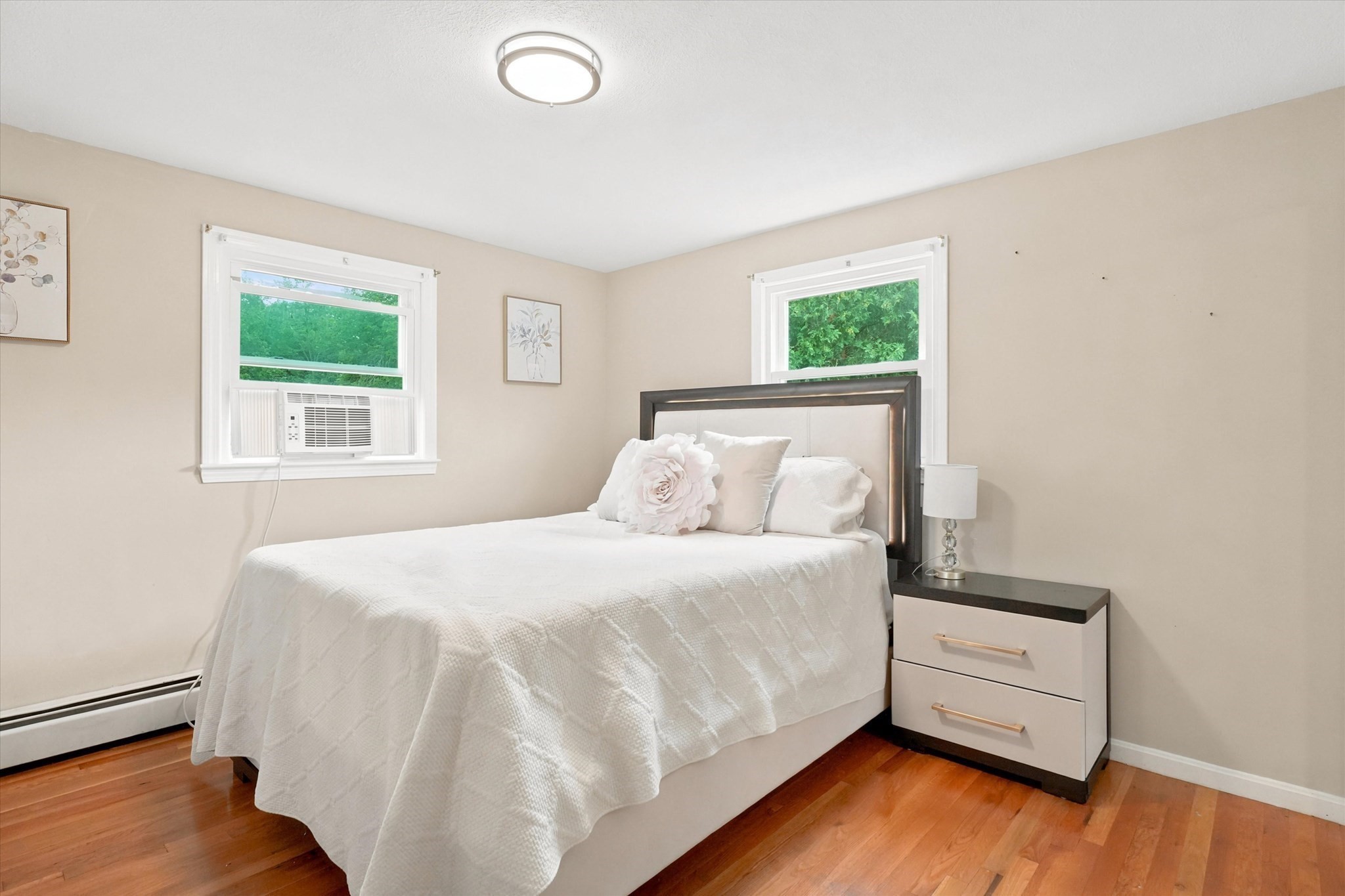 22 Woodbury St Property Photo 12