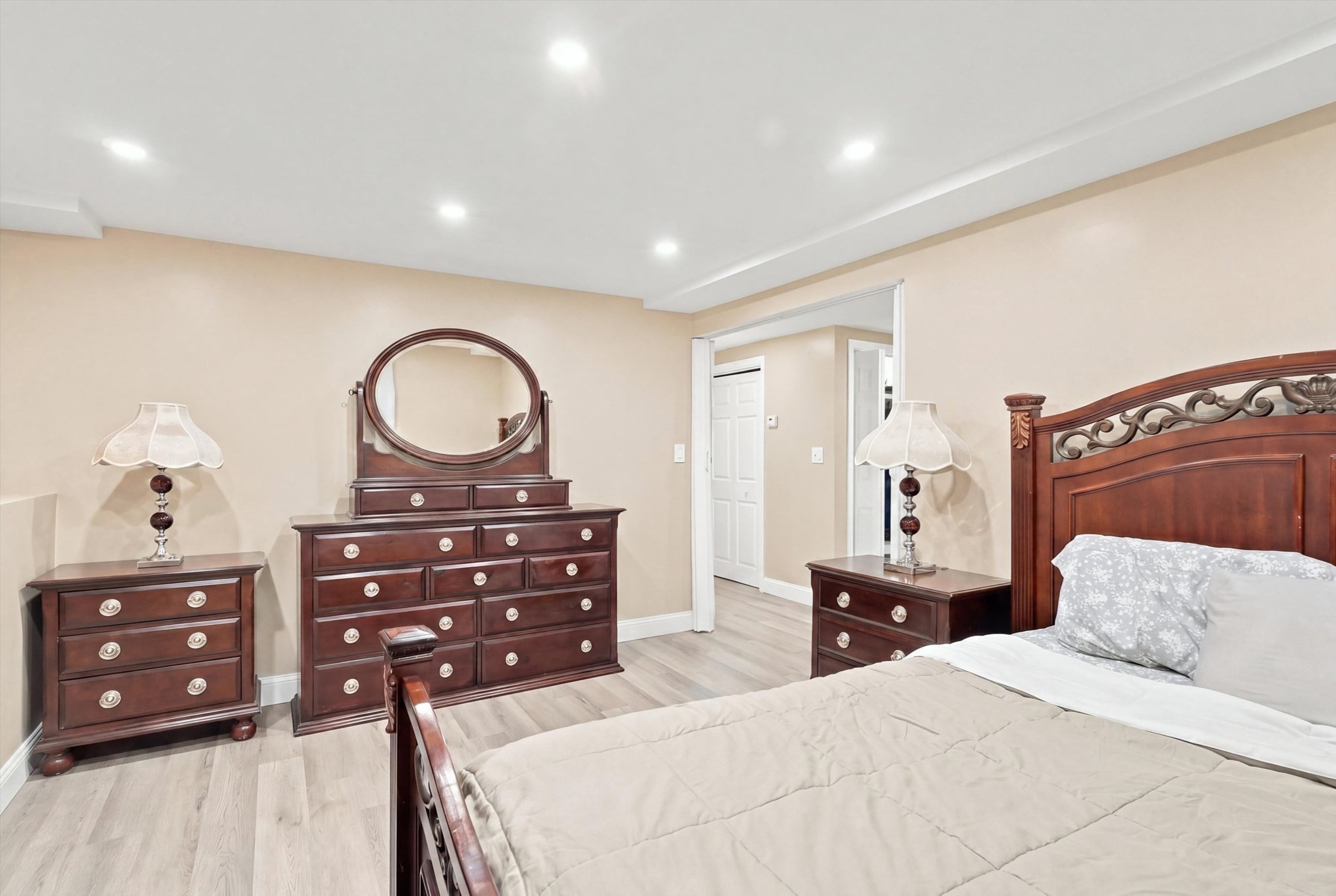 22 Woodbury St Property Photo 23