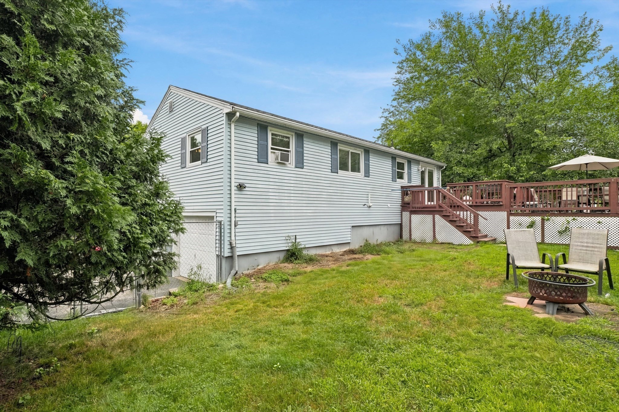 22 Woodbury St Property Photo 27