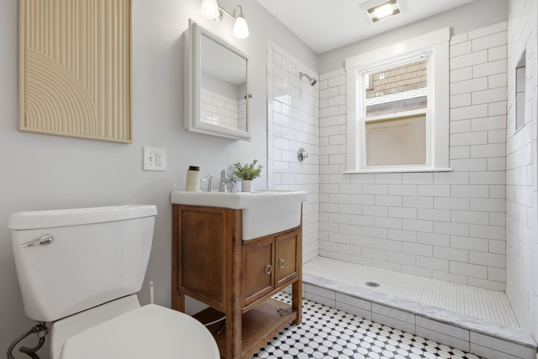 13-15 Carney St Property Photo 13
