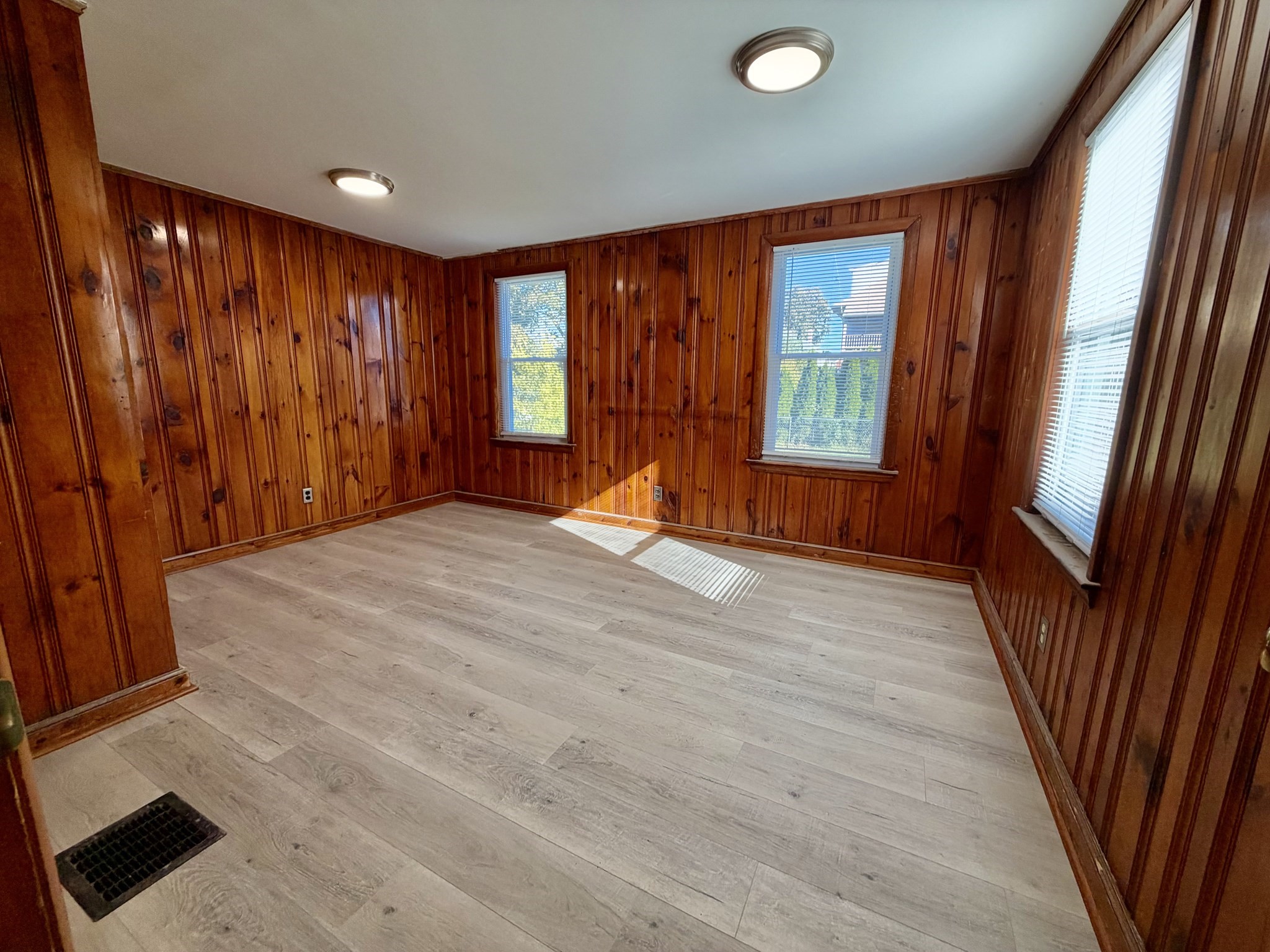 87 Howard St # 1 Property Photo 11