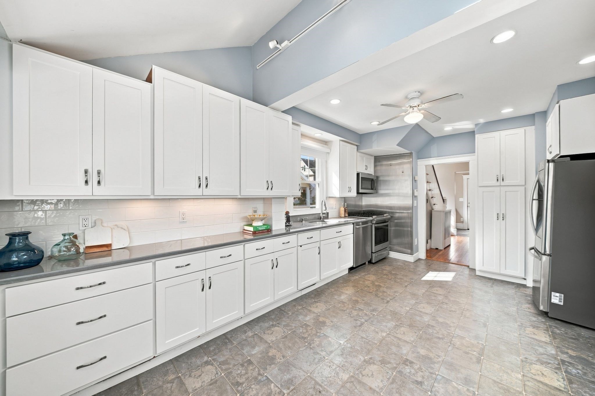 54 Emerson Street Property Photo 10