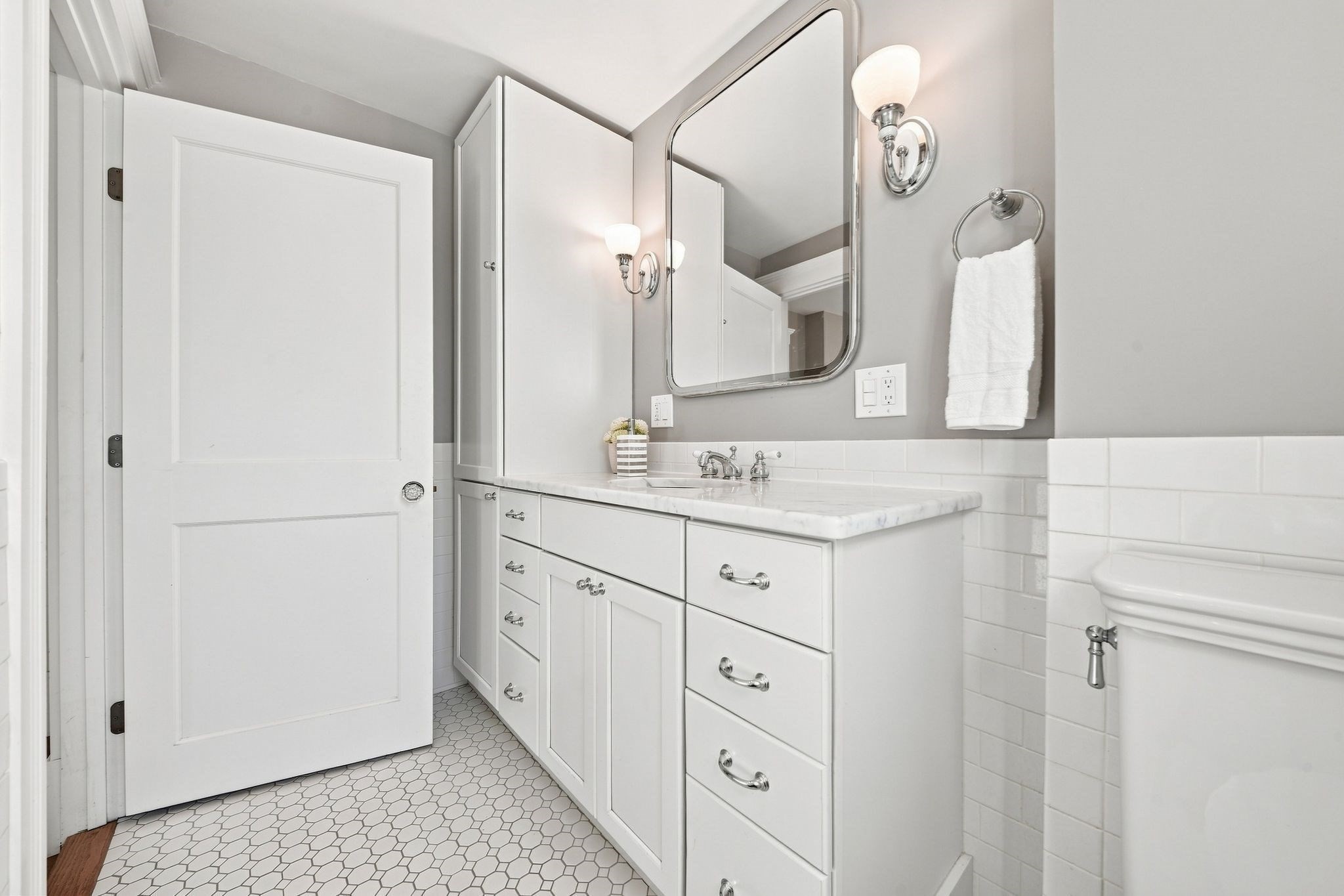 54 Emerson Street Property Photo 25