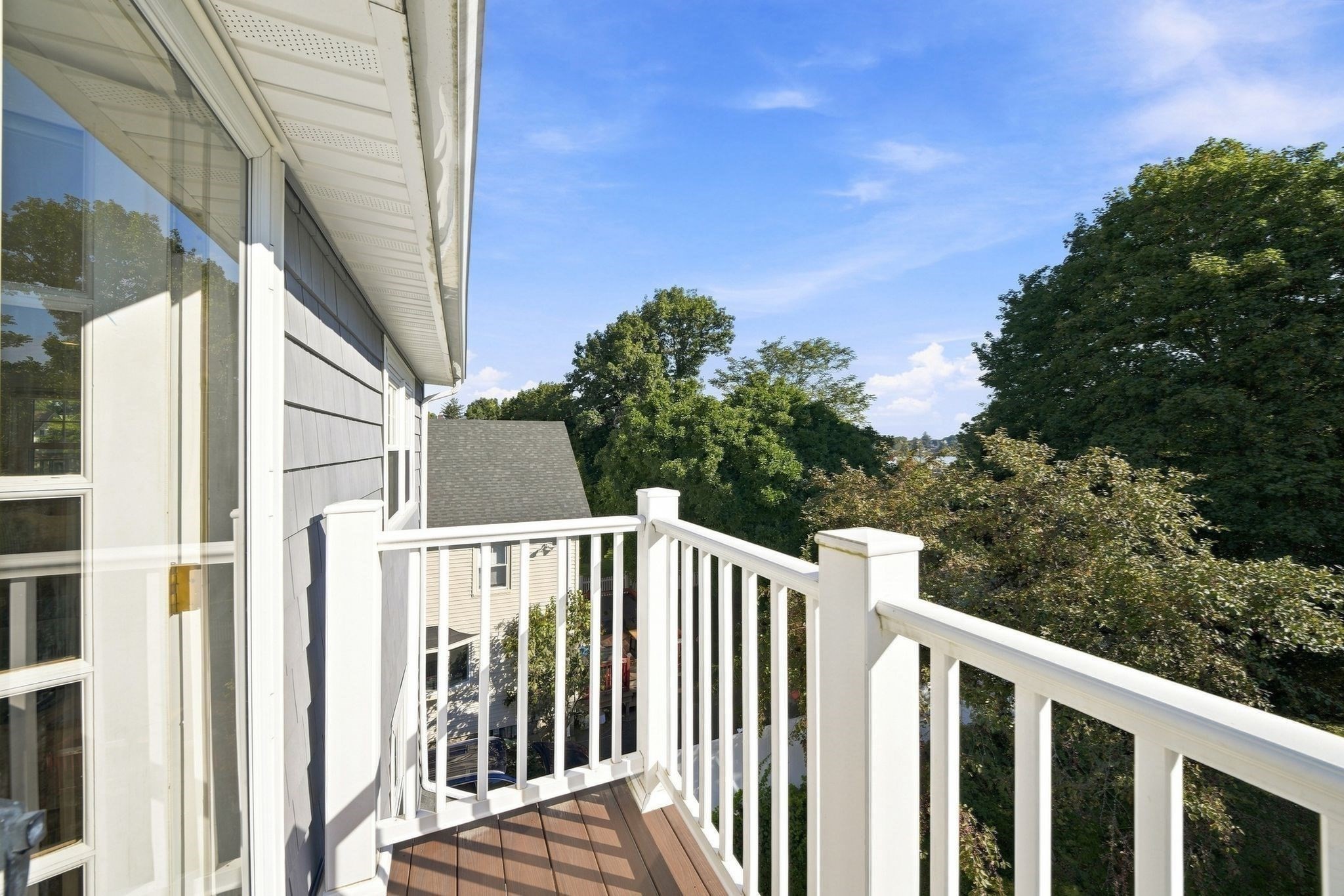 54 Emerson Street Property Photo 33