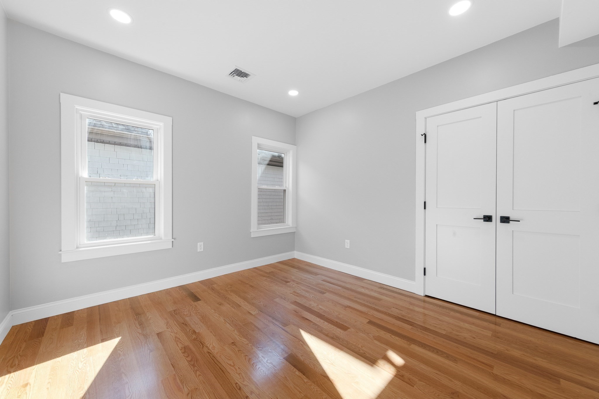 19-21 Farrington Street Property Photo 25