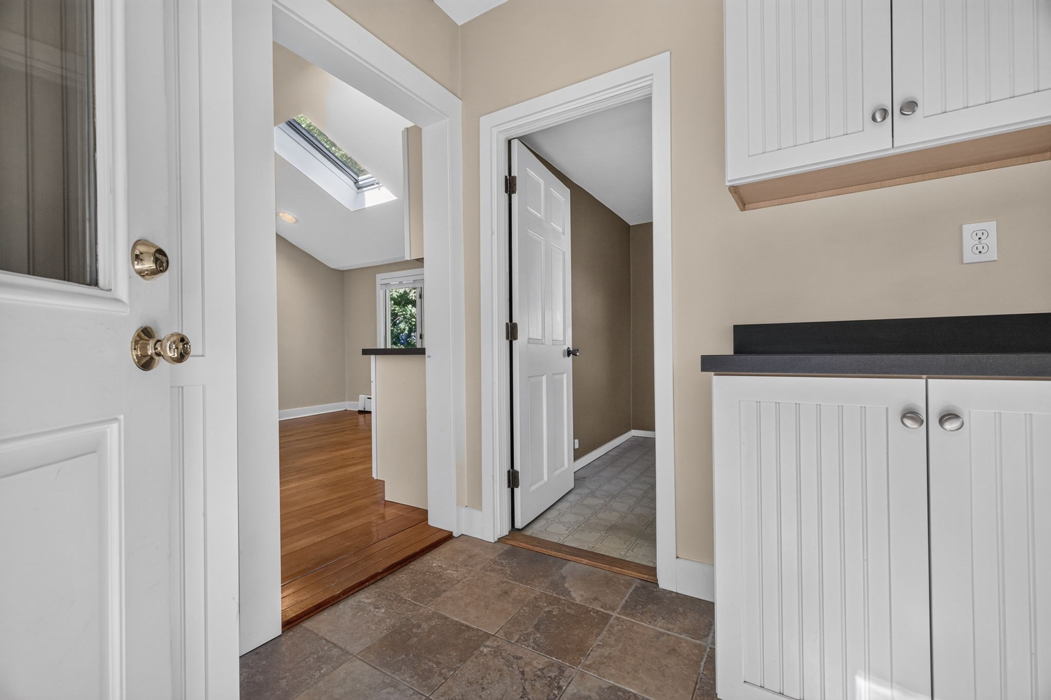 10 Hayward St Property Photo 13