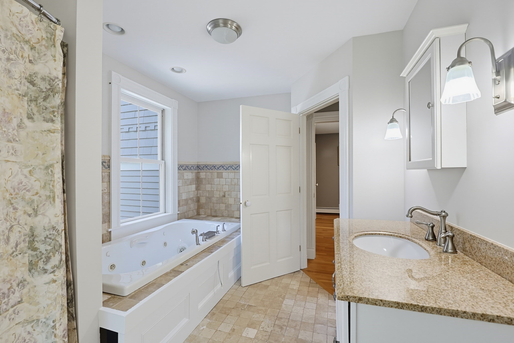 40 Lydon Property Photo 25