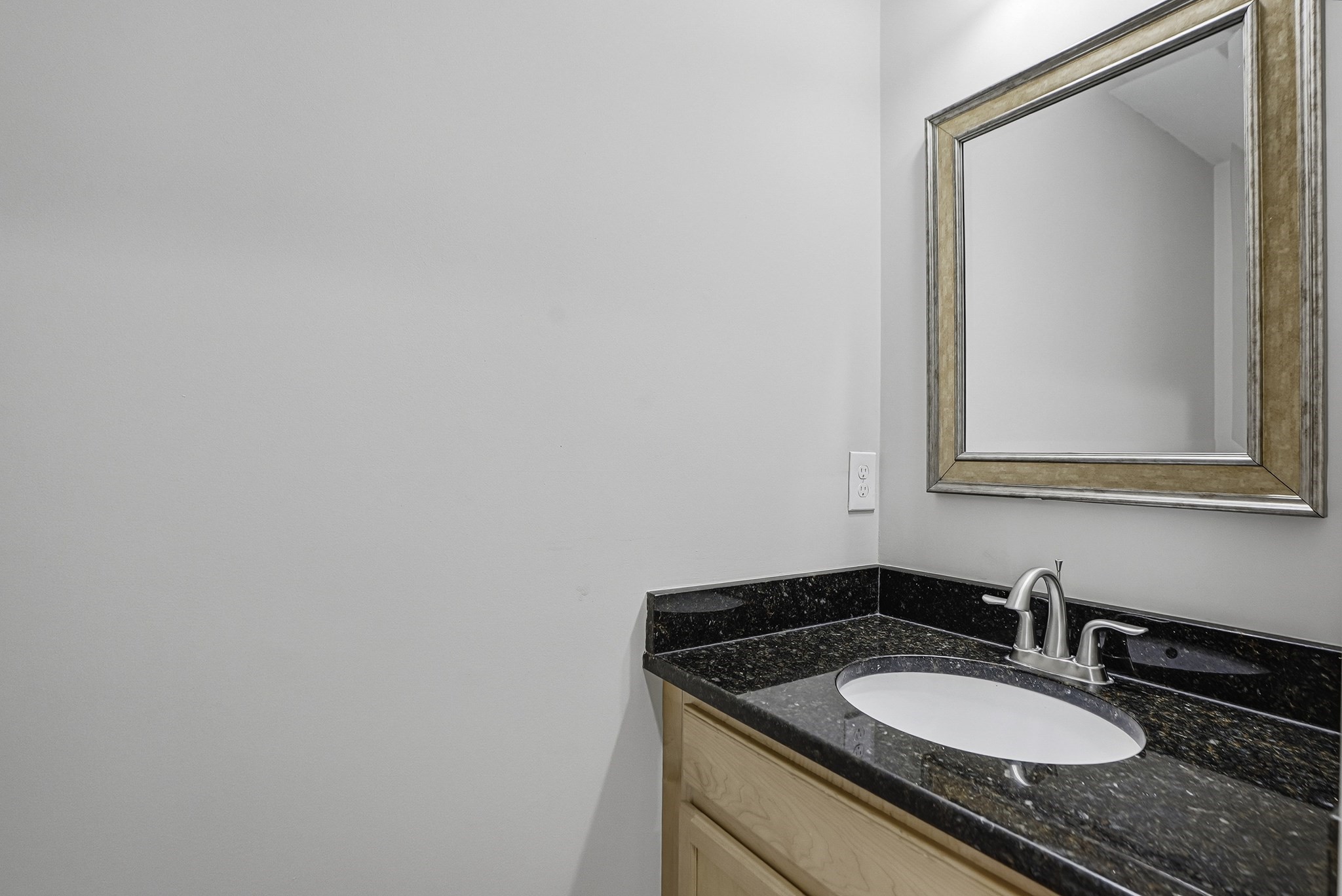 3 Woodbridge Court # 3 Property Photo 12
