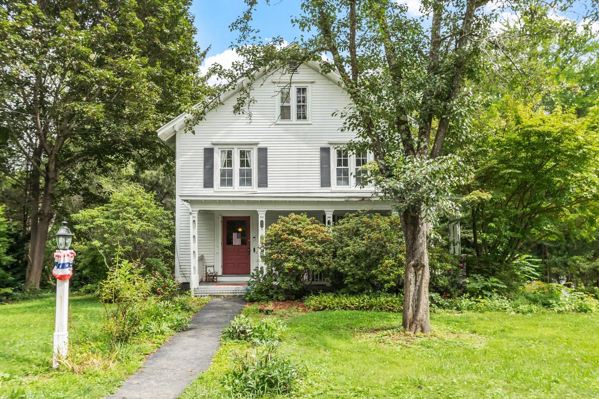46 Broad St Property Photo 1