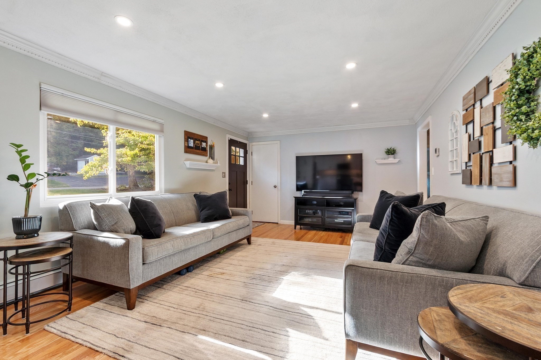 41 Brigham Street Property Photo 7