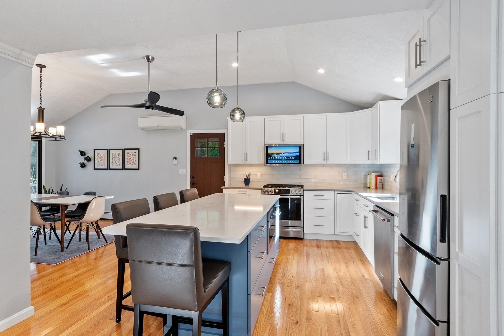 41 Brigham Street Property Photo 10