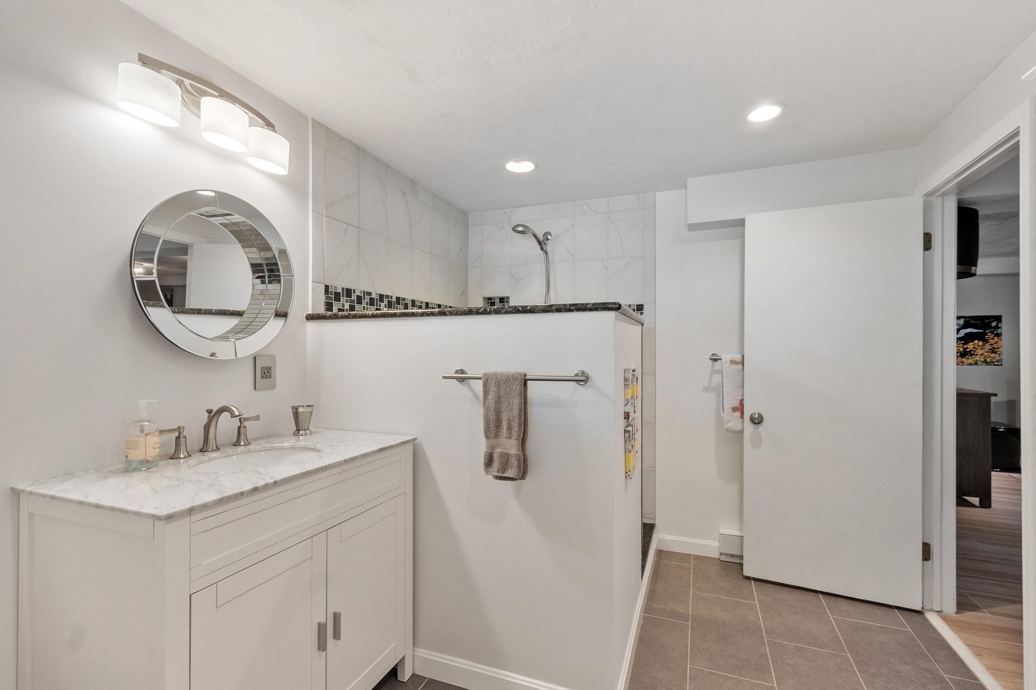 41 Brigham Street Property Photo 32
