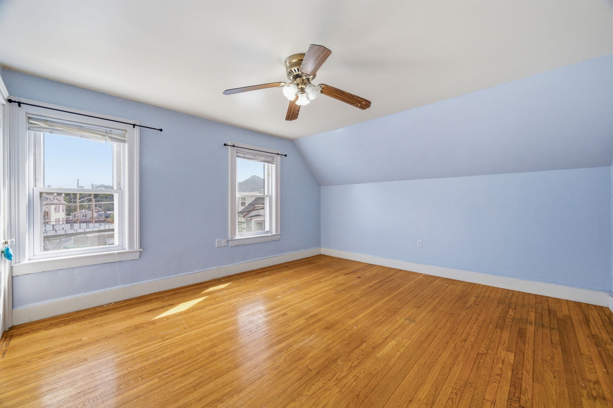 27 Houston Pl Property Photo 21