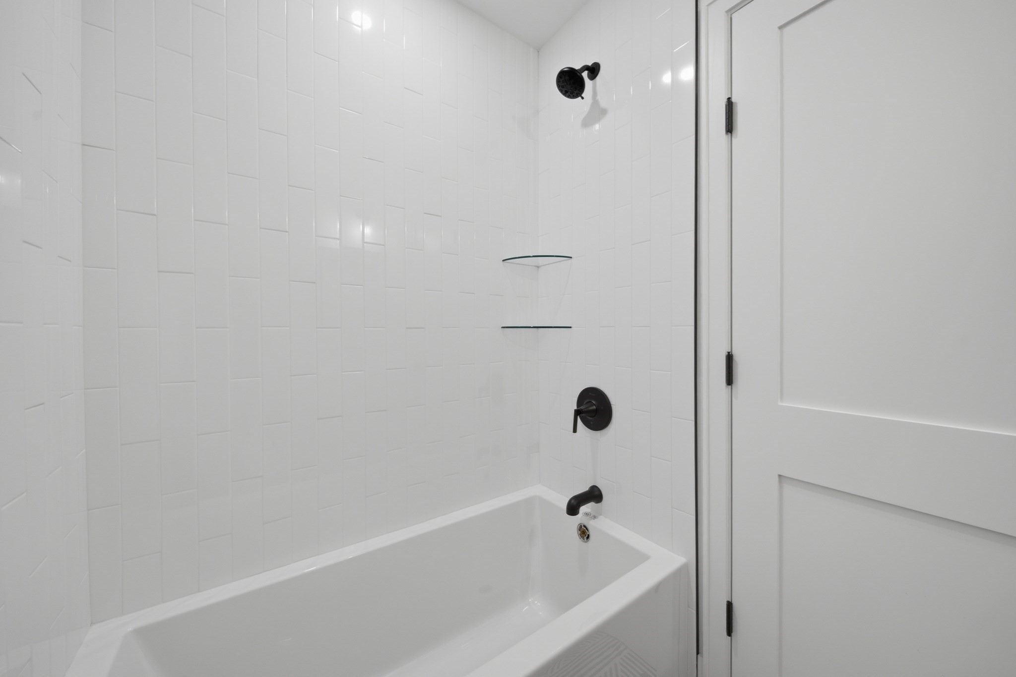 421 East 6th Street Property Photo 36