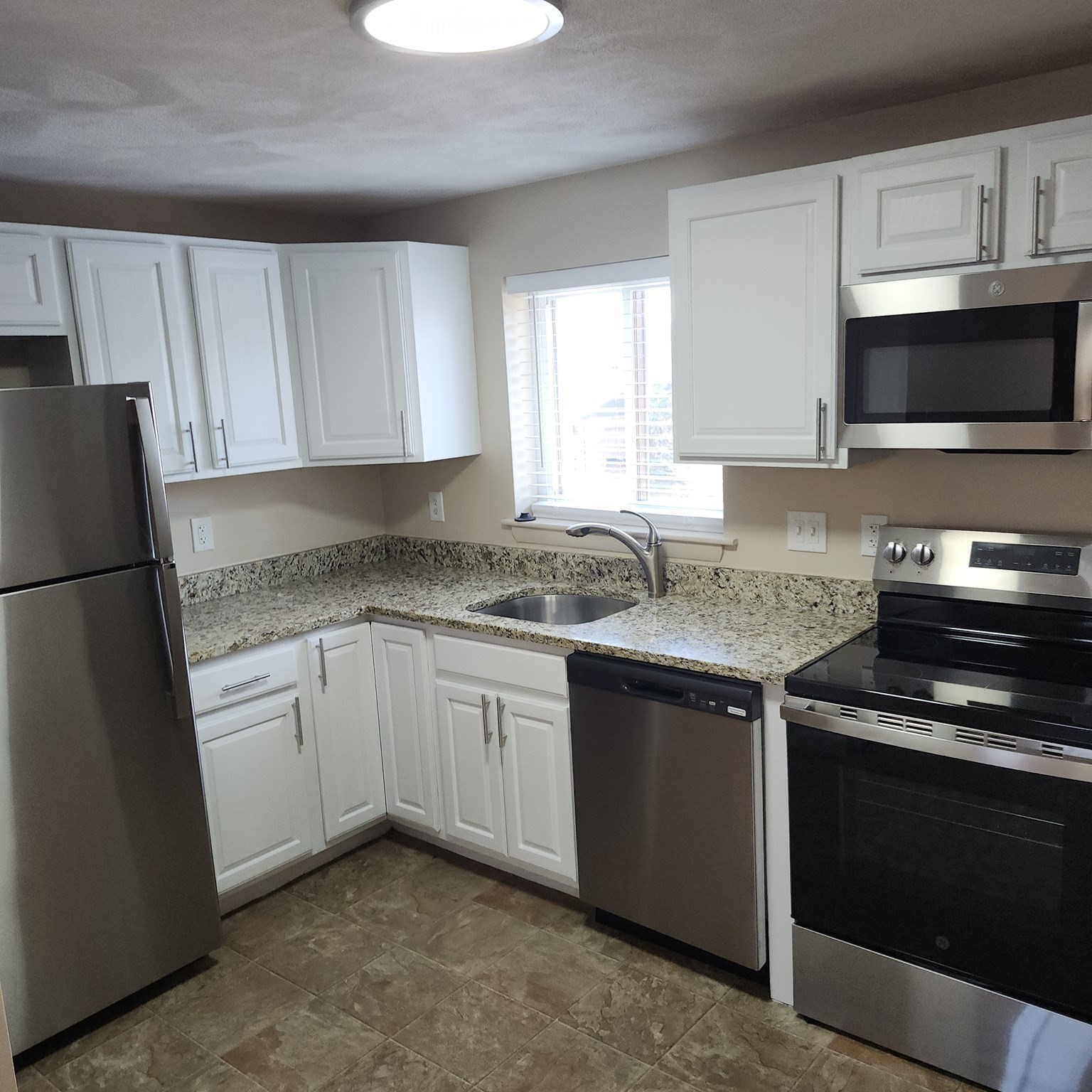 71 Charlesbank Way # A Property Photo 6