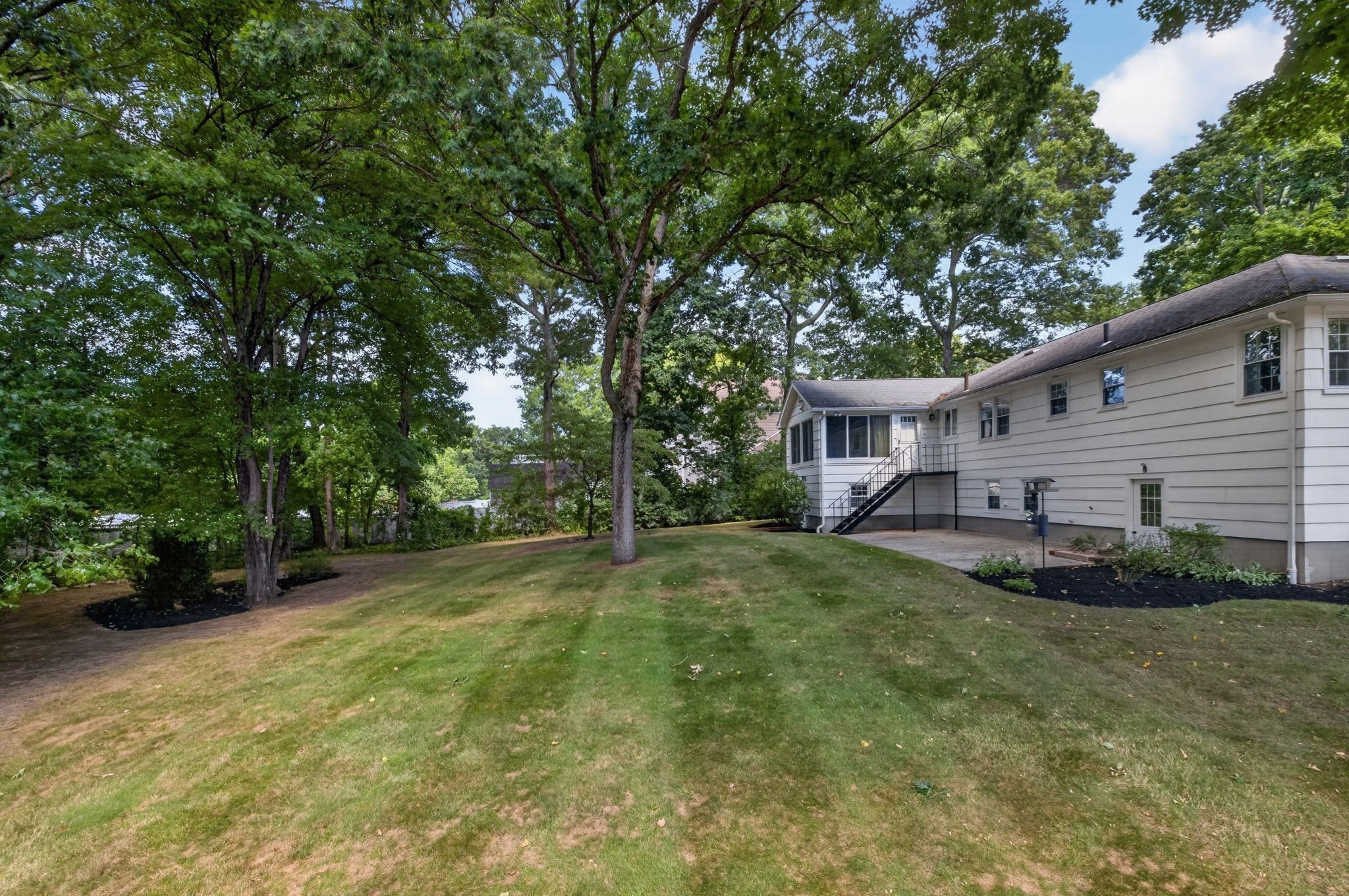 81 Alder Rd Property Photo 38