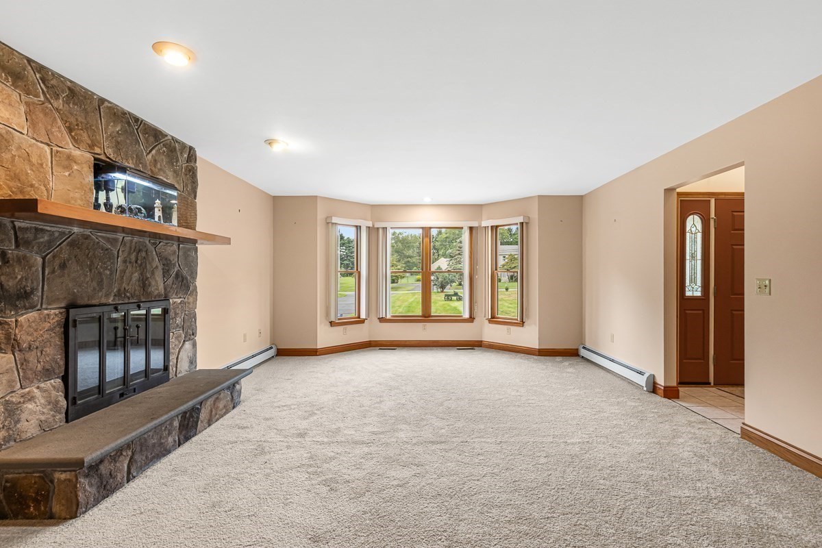 131 Elm Street Property Photo 6