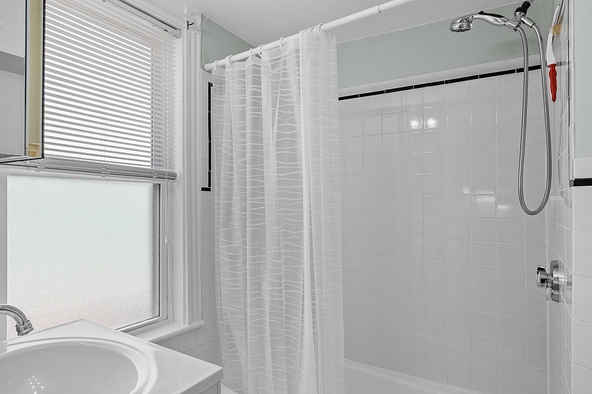 7 Andrew Street # 14 Property Photo 13