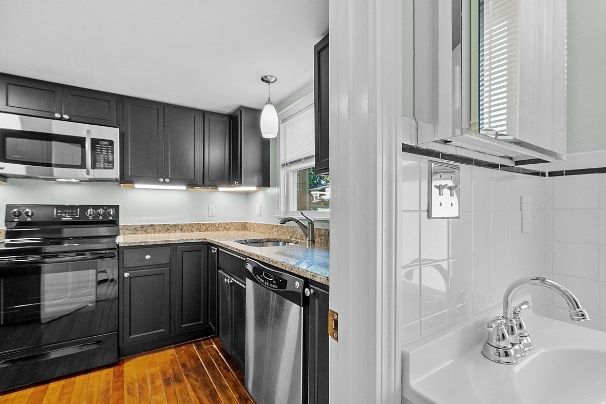 7 Andrew Street # 14 Property Photo 19