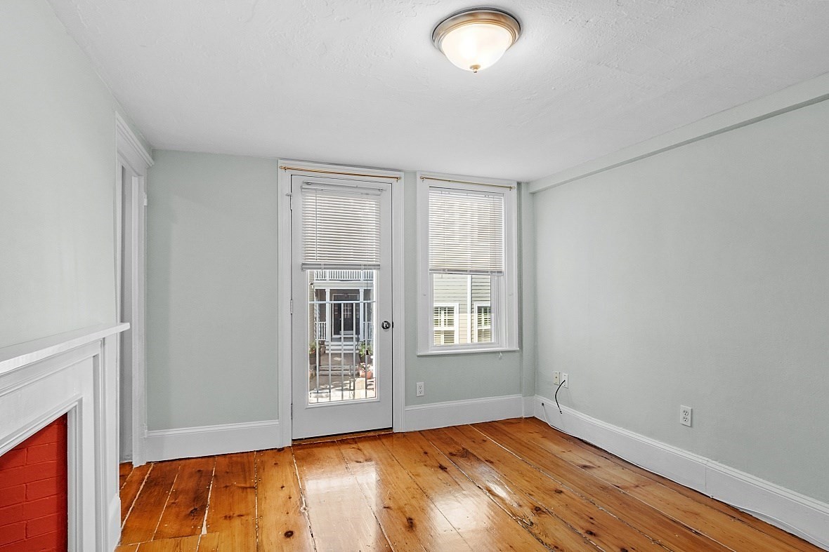7 Andrew Street # 14 Property Photo 20