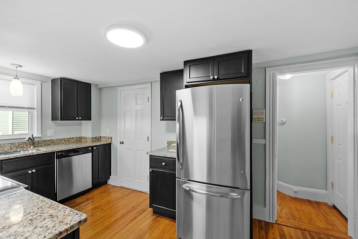 7 Andrew Street # 14 Property Photo 23