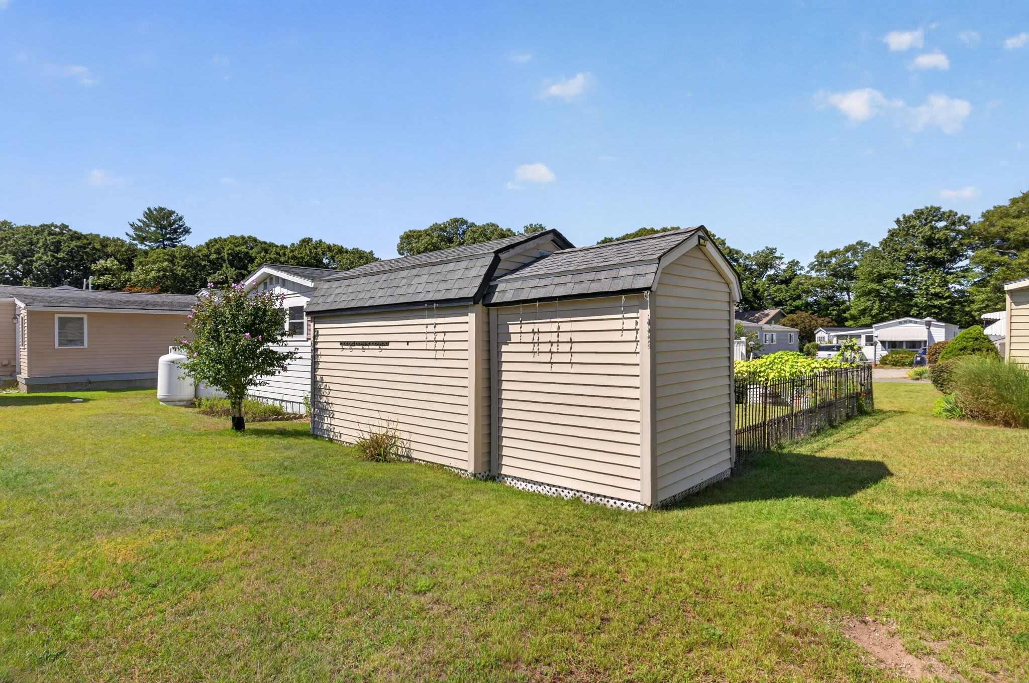 21 Dinny Lane Property Photo 6
