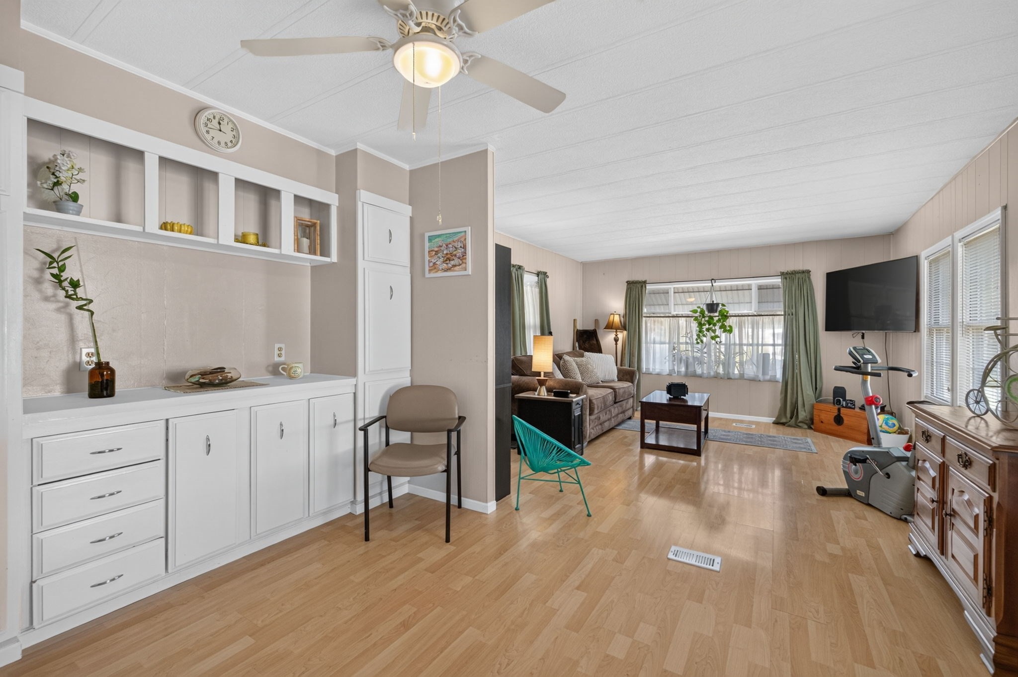 21 Dinny Lane Property Photo 17