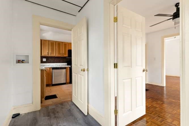 69 Franklin St Property Photo 3