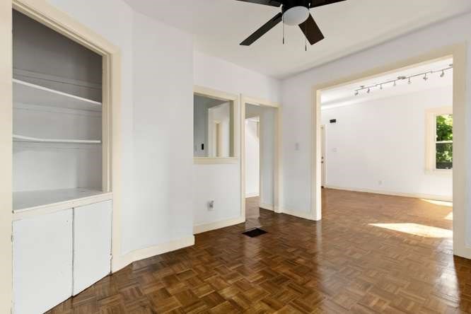 69 Franklin St Property Photo 5