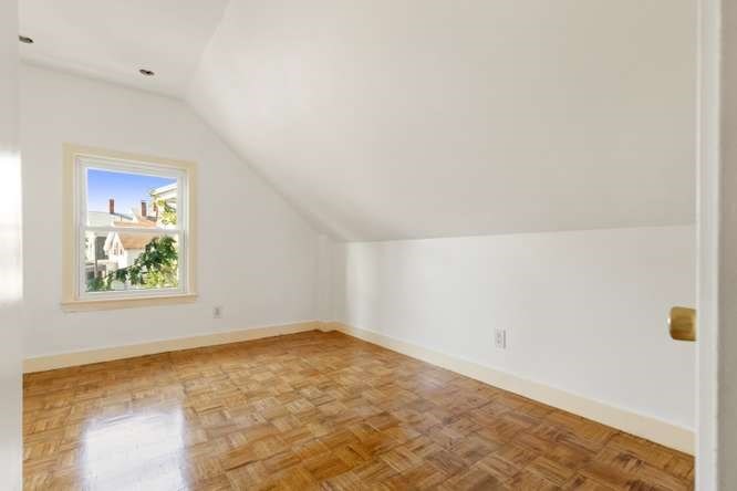 69 Franklin St Property Photo 23