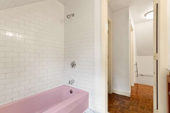 69 Franklin St Property Photo 29