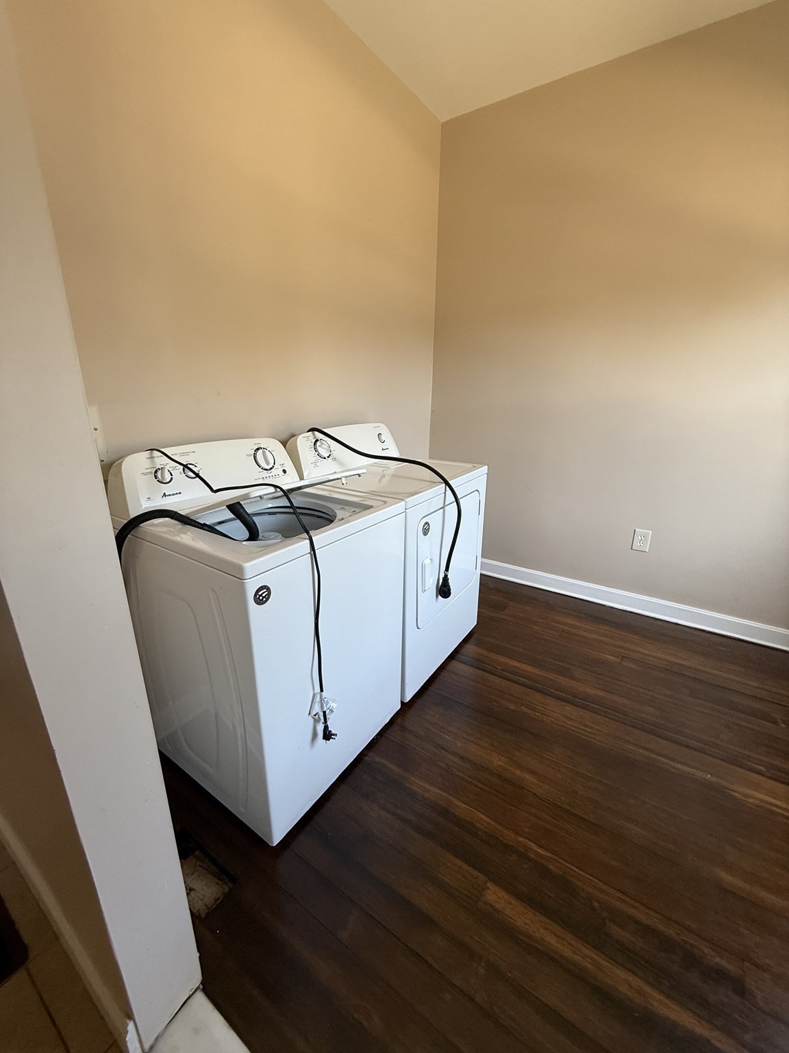 158 Highland Ave # 1 Property Photo 15