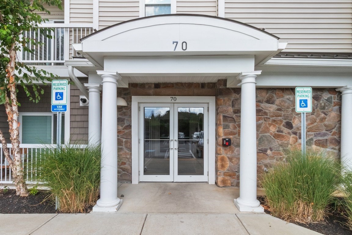 70 Trotter Rd # 4304