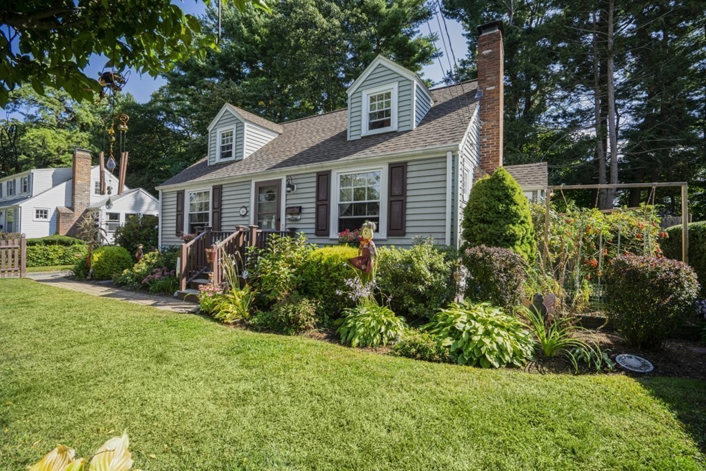 28 Londonderry Road Property Photo 3