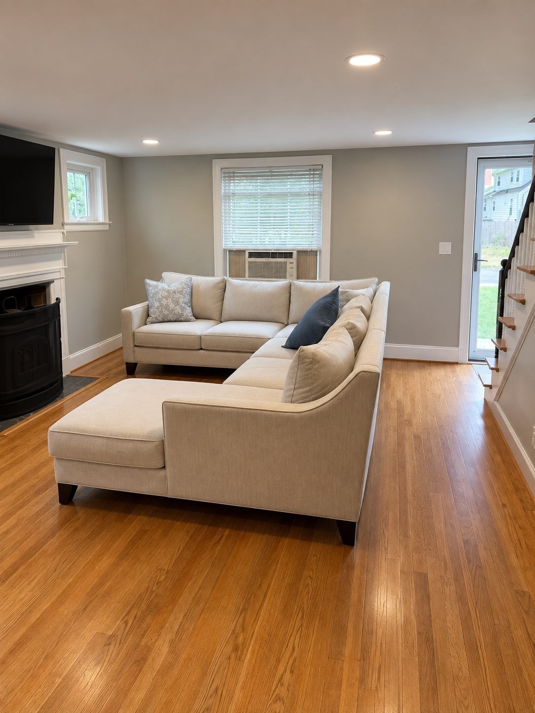 28 Londonderry Road Property Photo 5