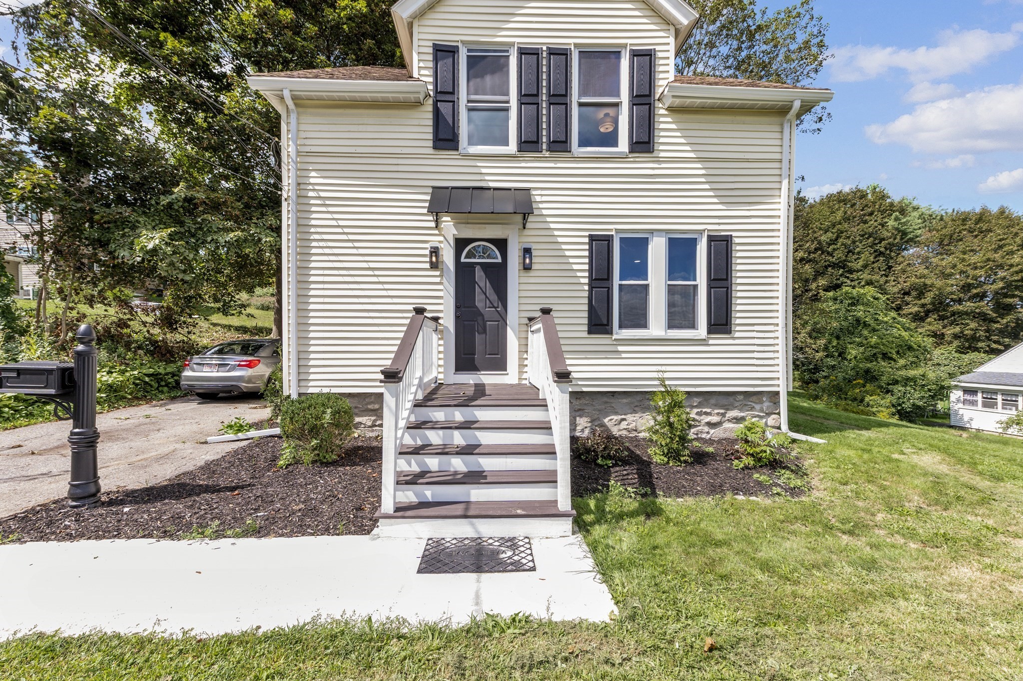 36 Central St Property Photo 1