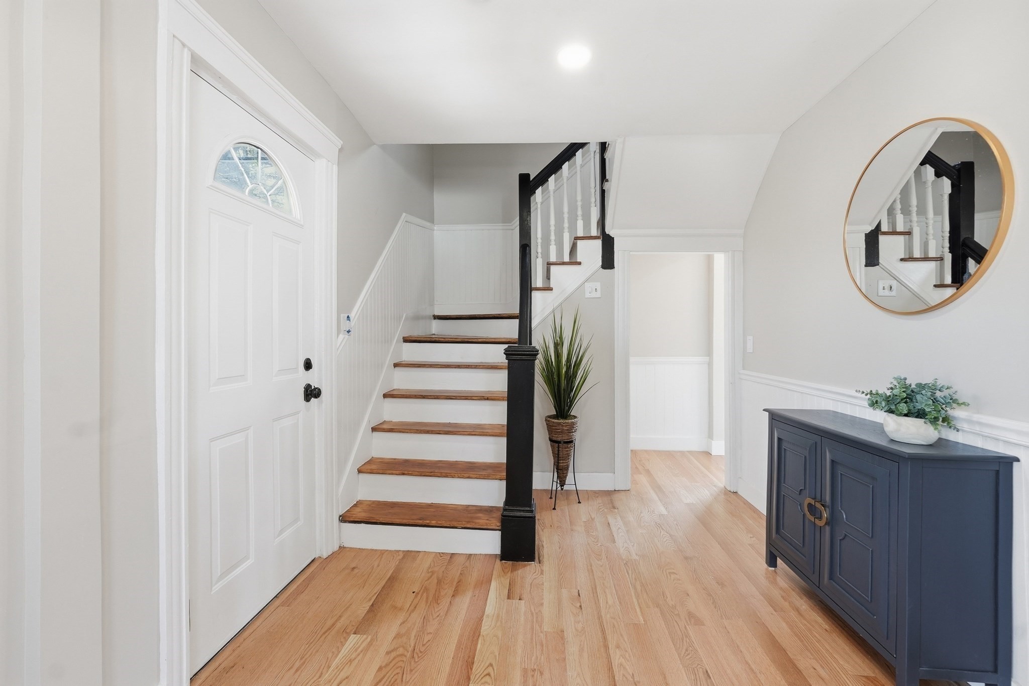 36 Central St Property Photo 18
