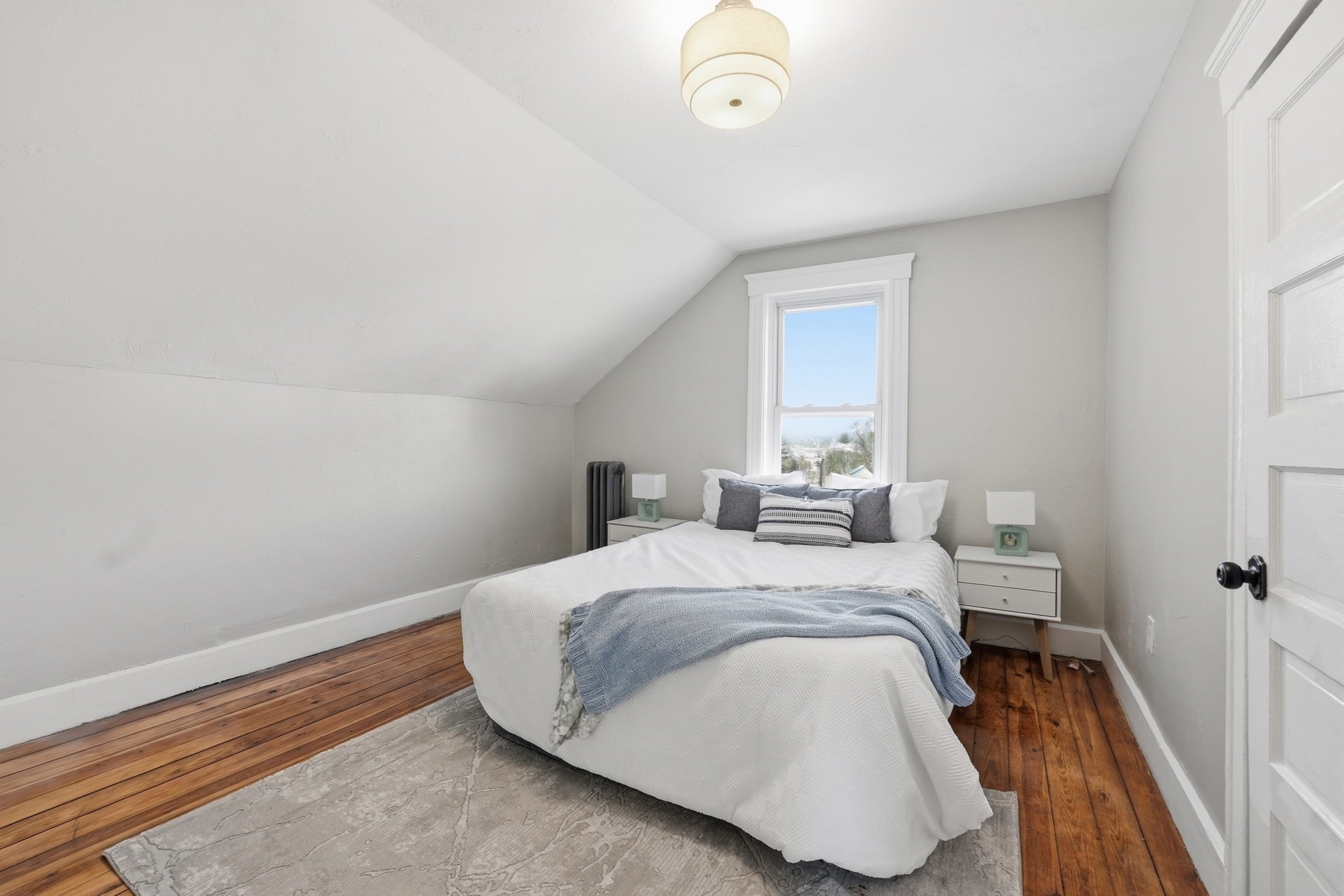 36 Central St Property Photo 23