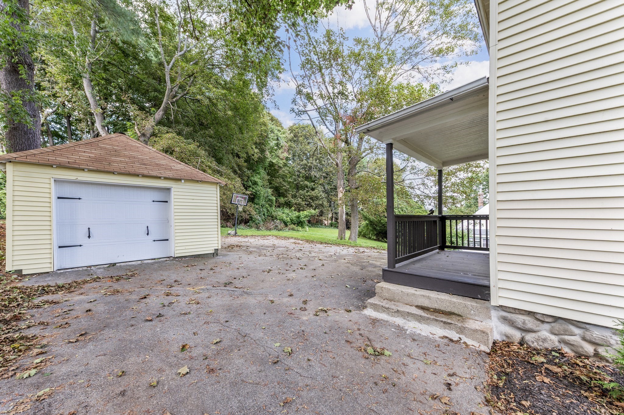 36 Central St Property Photo 25