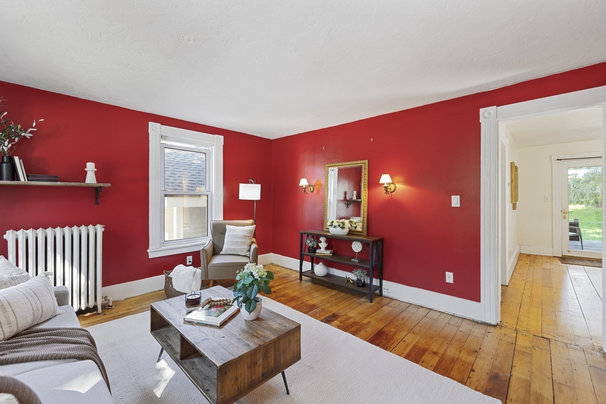 10 Spring St Property Photo 4
