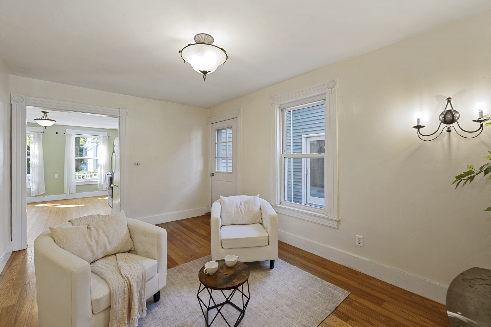 10 Spring St Property Photo 17