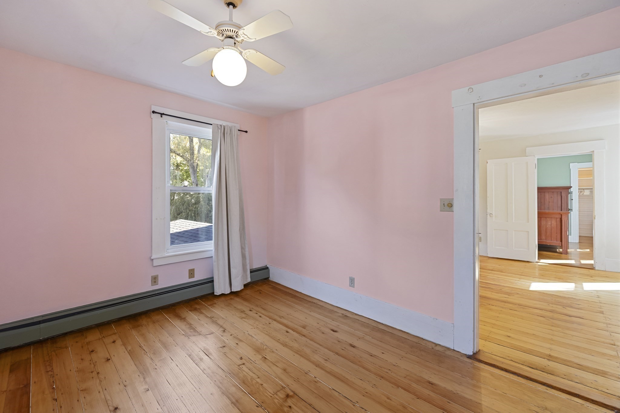 10 Spring St Property Photo 31