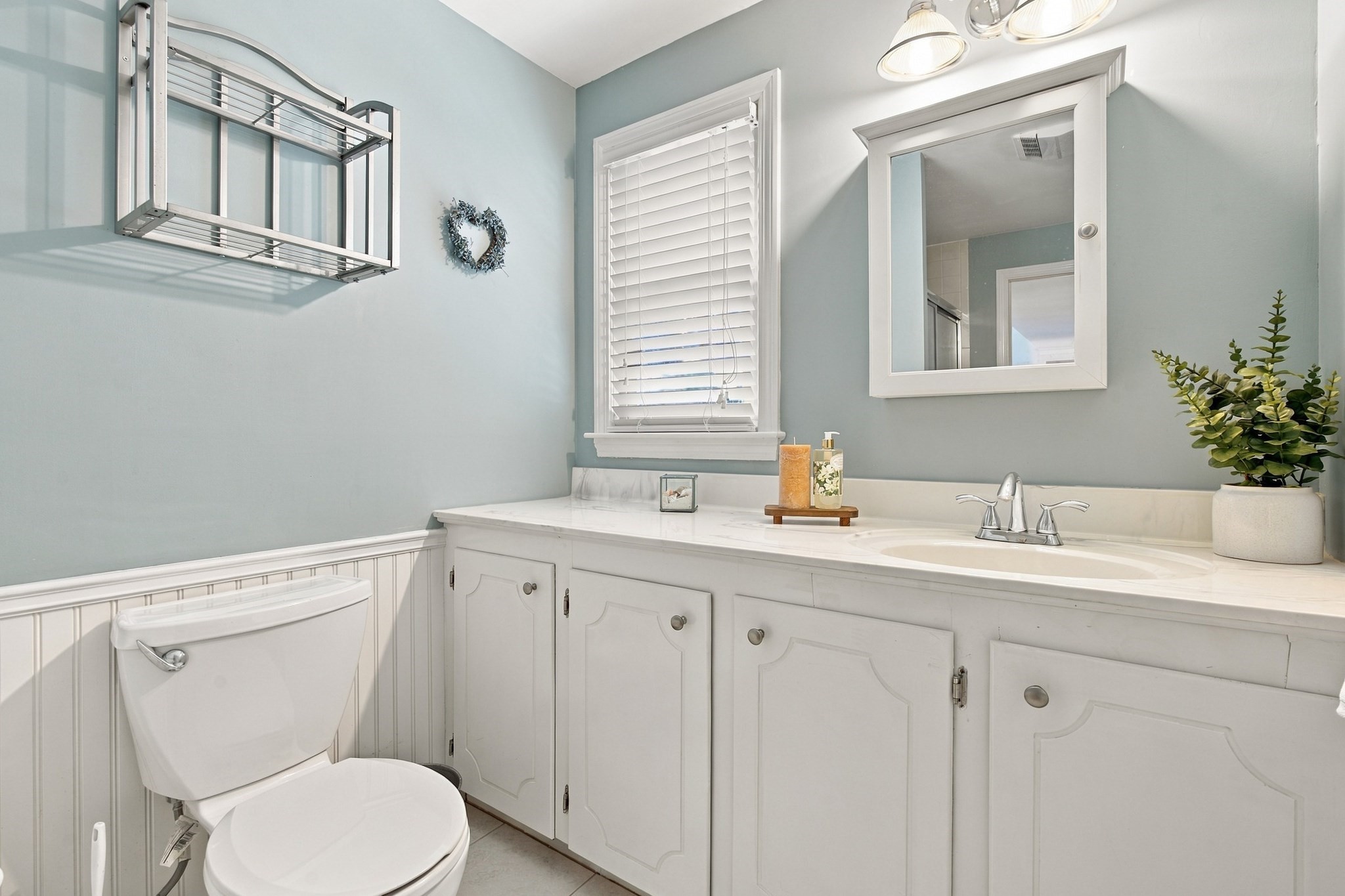 105 Beacon Street Property Photo 12