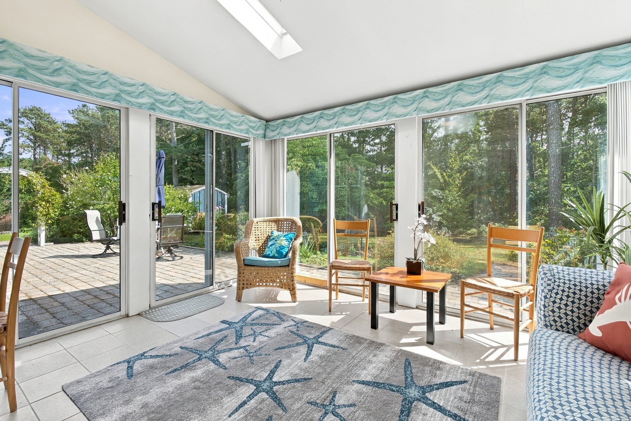 105 Beacon Street Property Photo 16