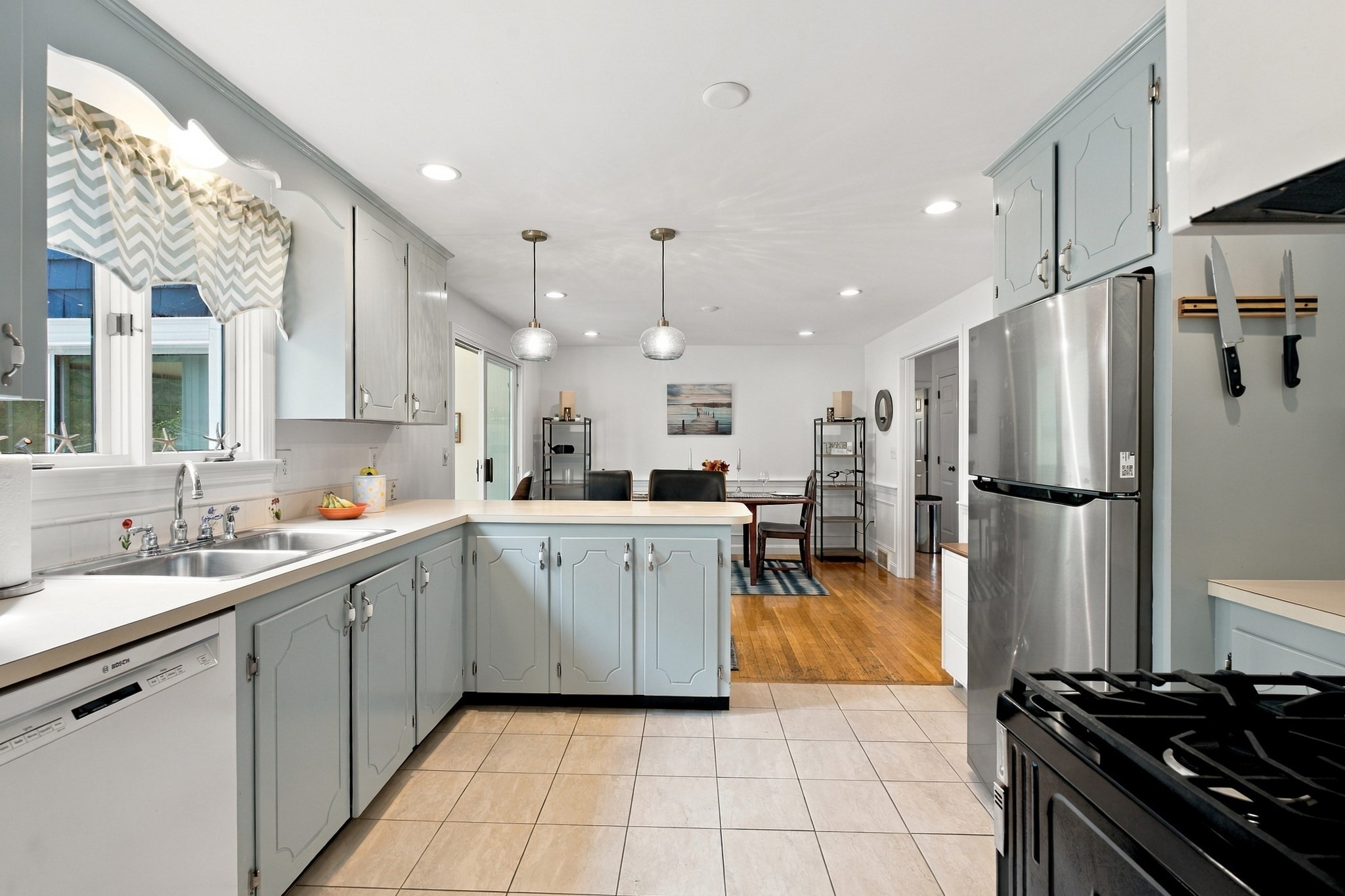 105 Beacon Street Property Photo 22
