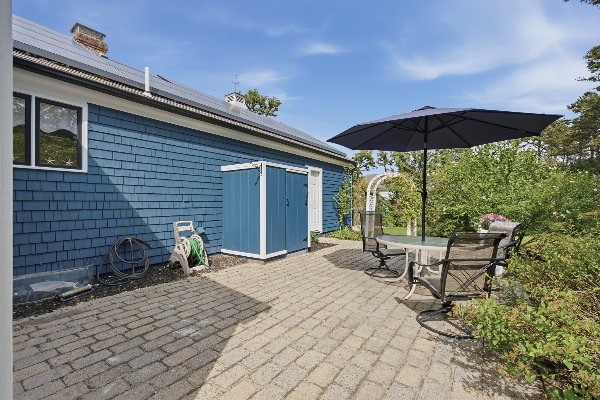 105 Beacon Street Property Photo 35