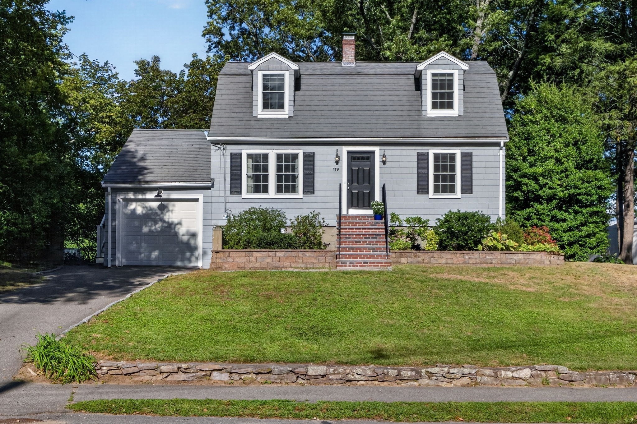 119 Sylvan Rd Property Photo 1